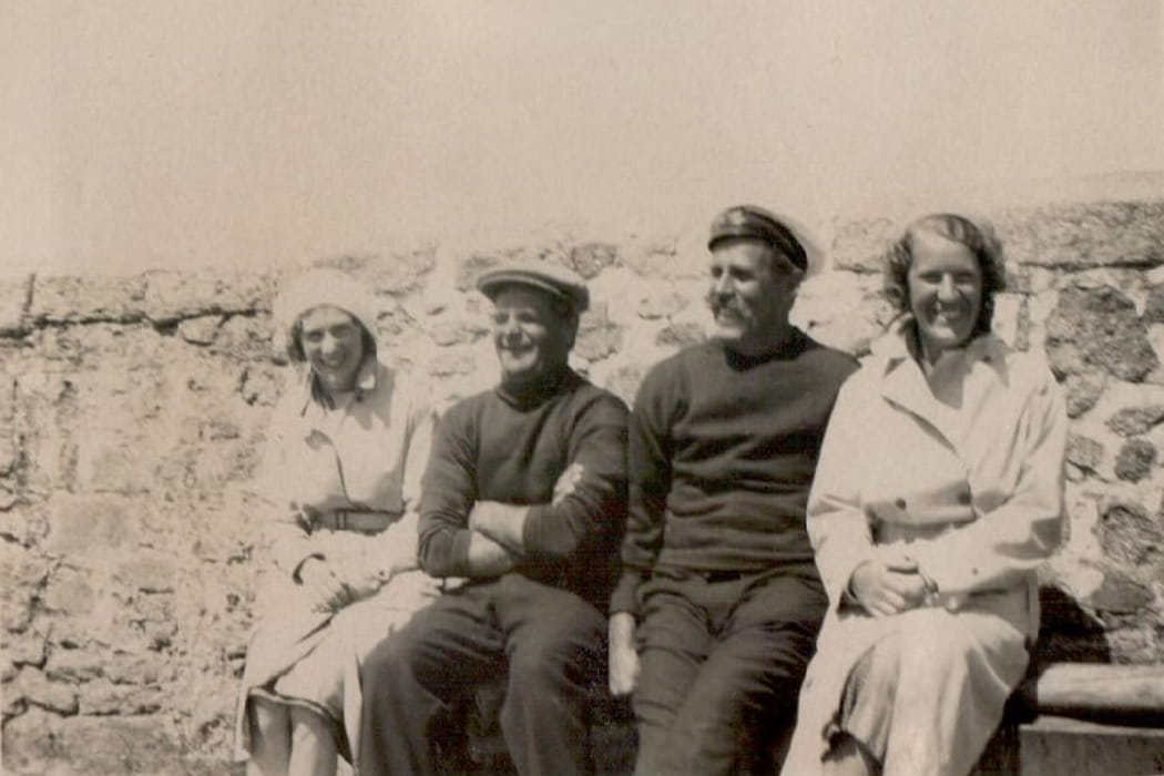 Captain Bob sitting by the quay wall