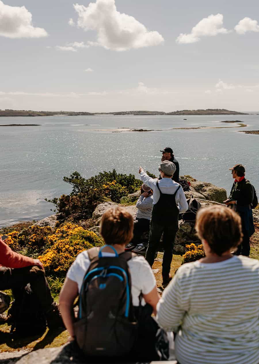 Shipwreck walking tour on Bryher in spring - Isles of Scilly