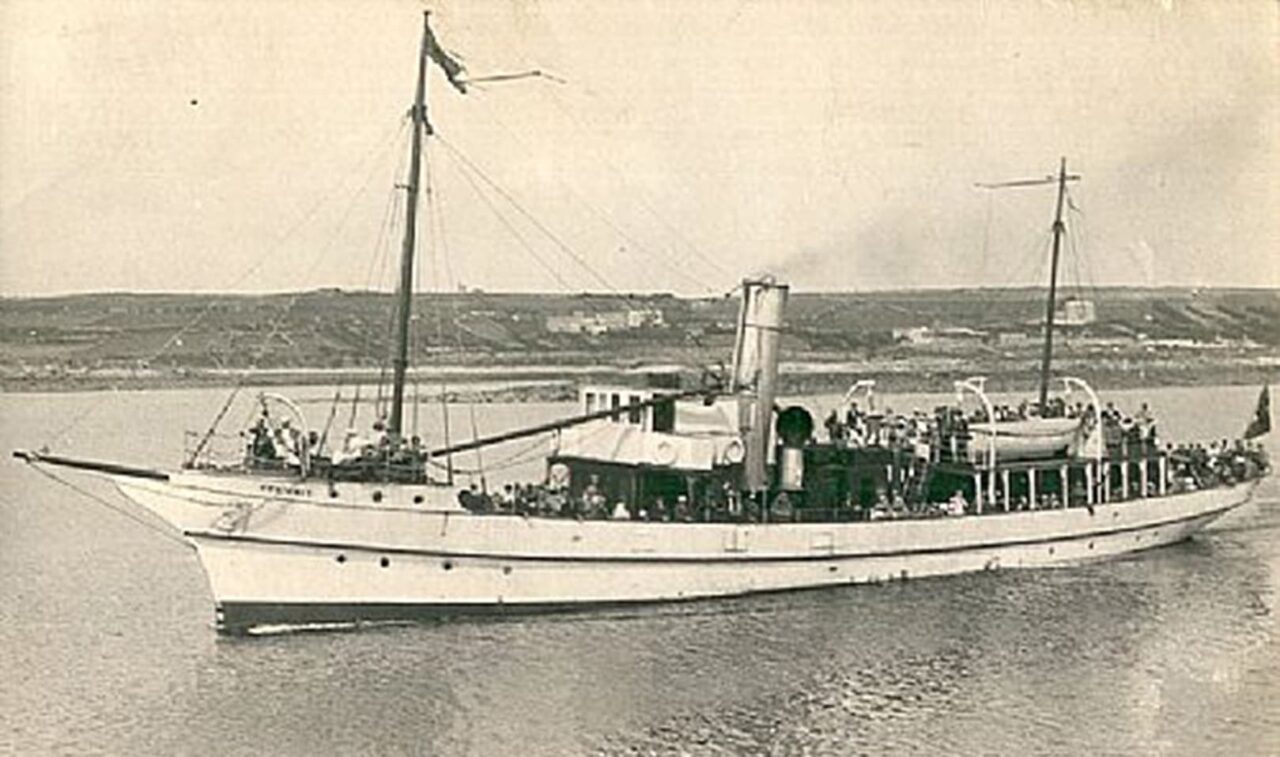 Passengers aboard Peninnis
