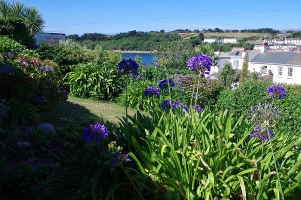 Beggars Roost garden, St mary's Isles of Scilly