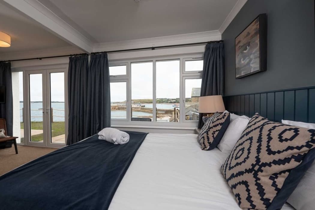 Tregatharn's hotel - sea view bedroom, St Mary's Isles of Scilly