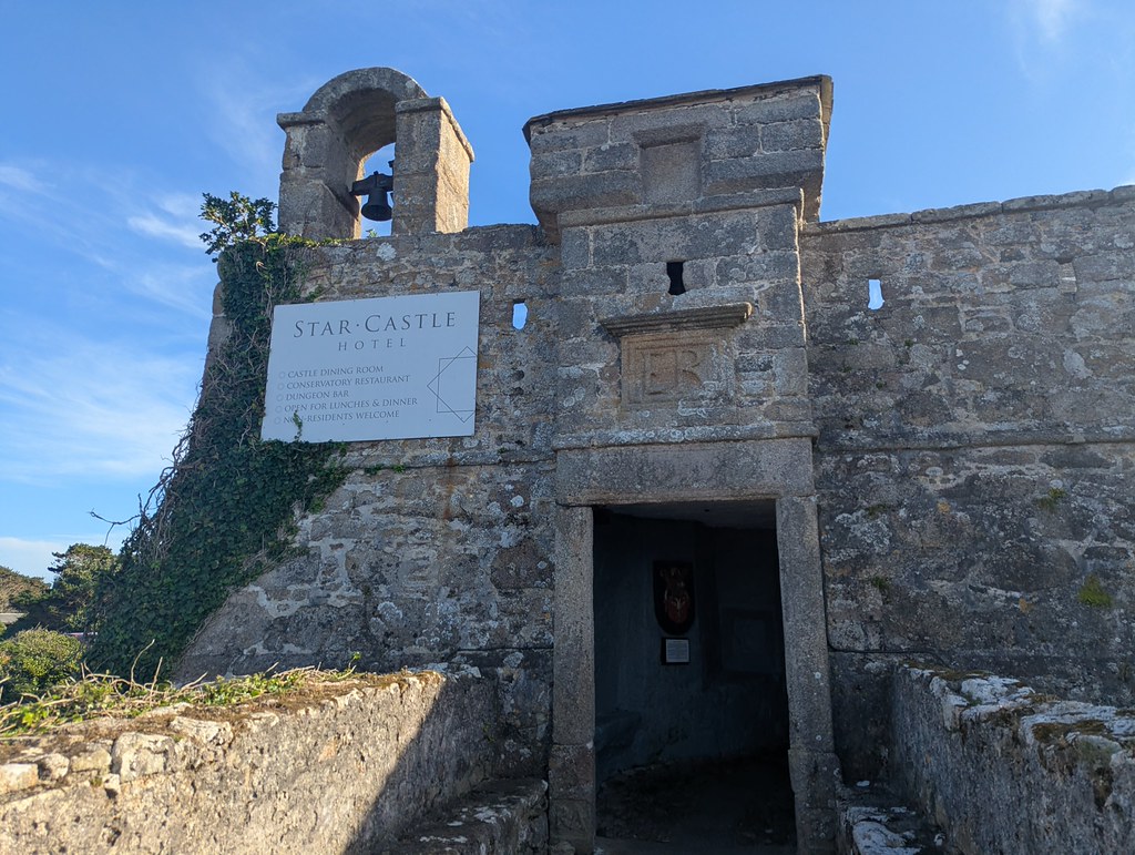 entrance to Star Castle Hotel