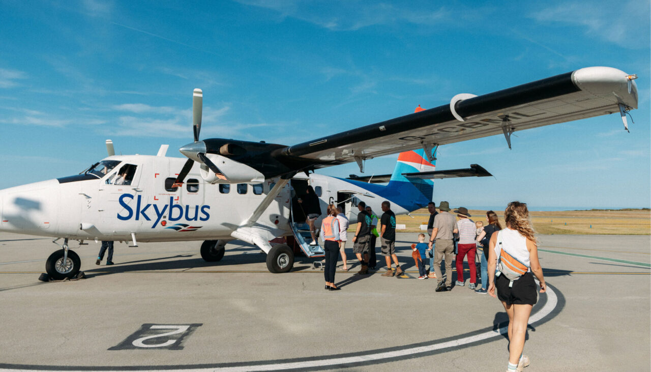 Passengers boarding Skybus.