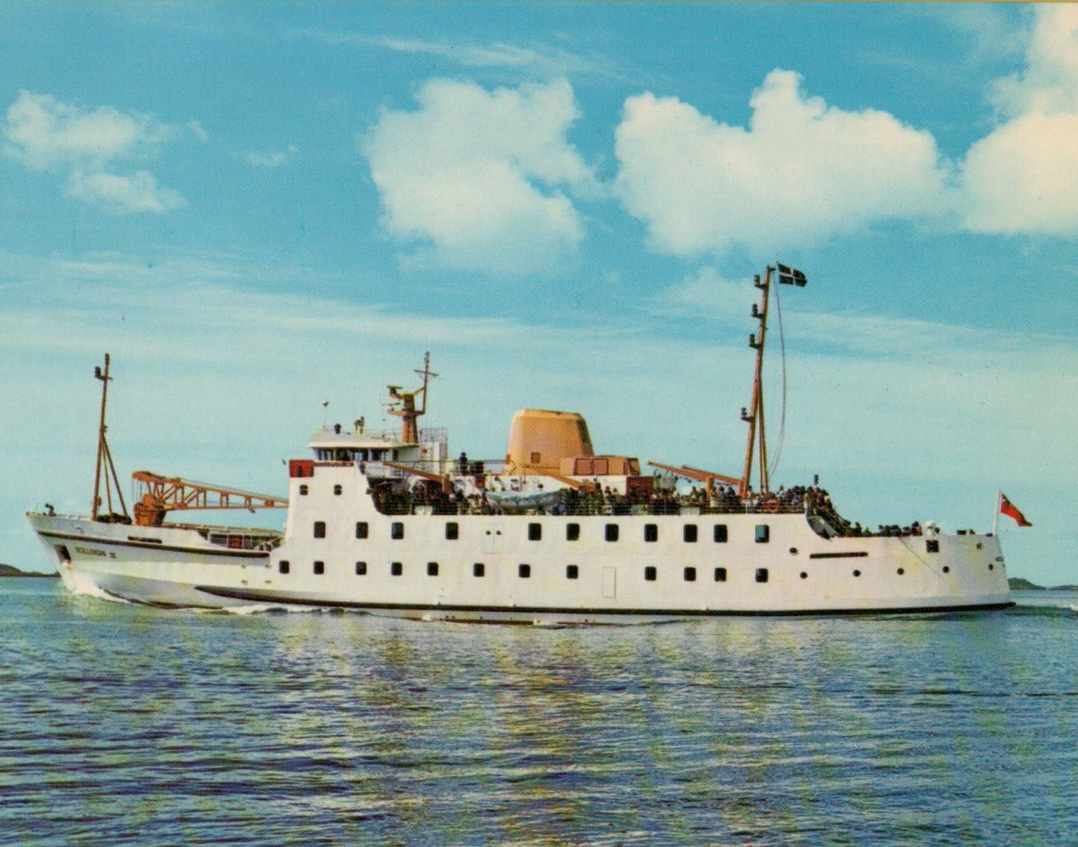 Scillonian III sailing in around 1977 across to the Isles of Scilly